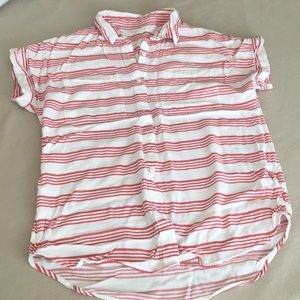 Stripe button up